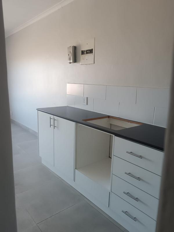 To Let 2 Bedroom Property for Rent in Brackenfell Western Cape